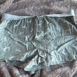 NWT LARGE VS PINK GREY SLEEP SHORTS